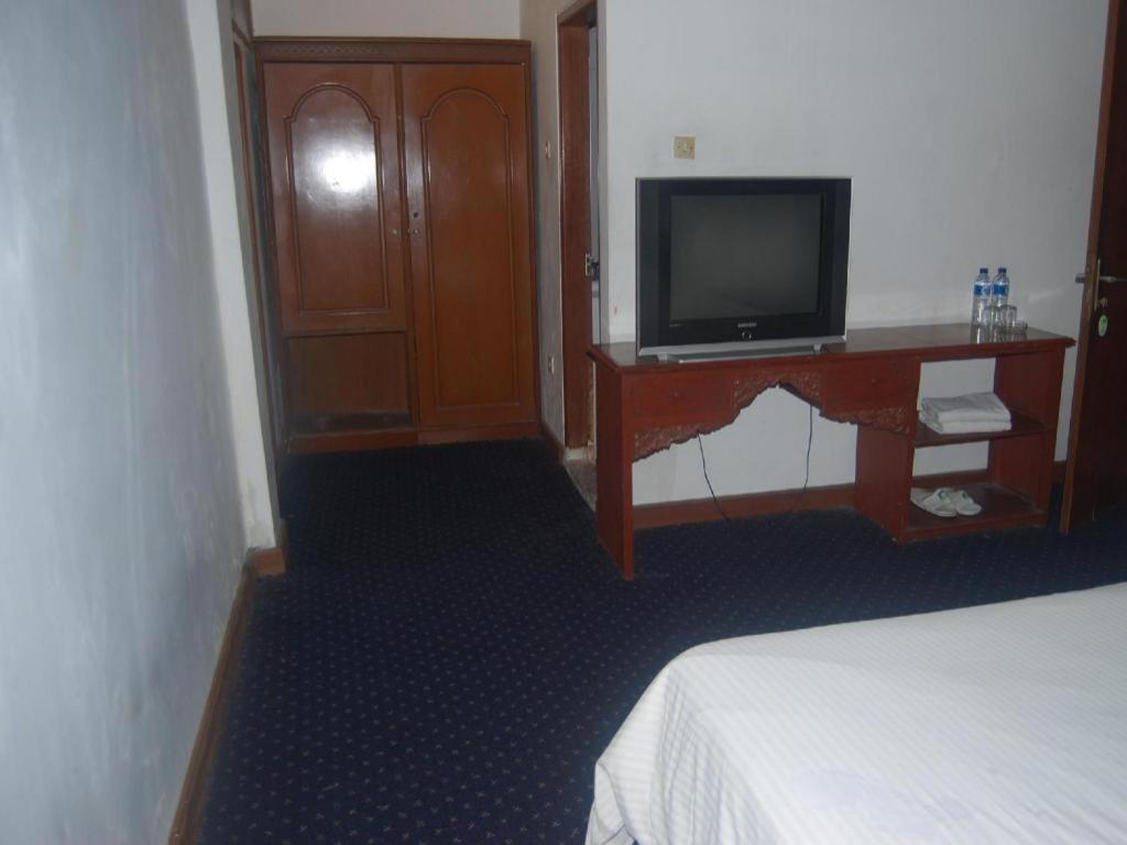 Sadinah Sahid Josodipuro Hotel Colomadu Esterno foto